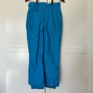 Roxy girls cargo snow pants - youth size 12. Excellent condition.